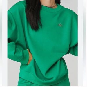 ALO Yoga Green Sweatshirt